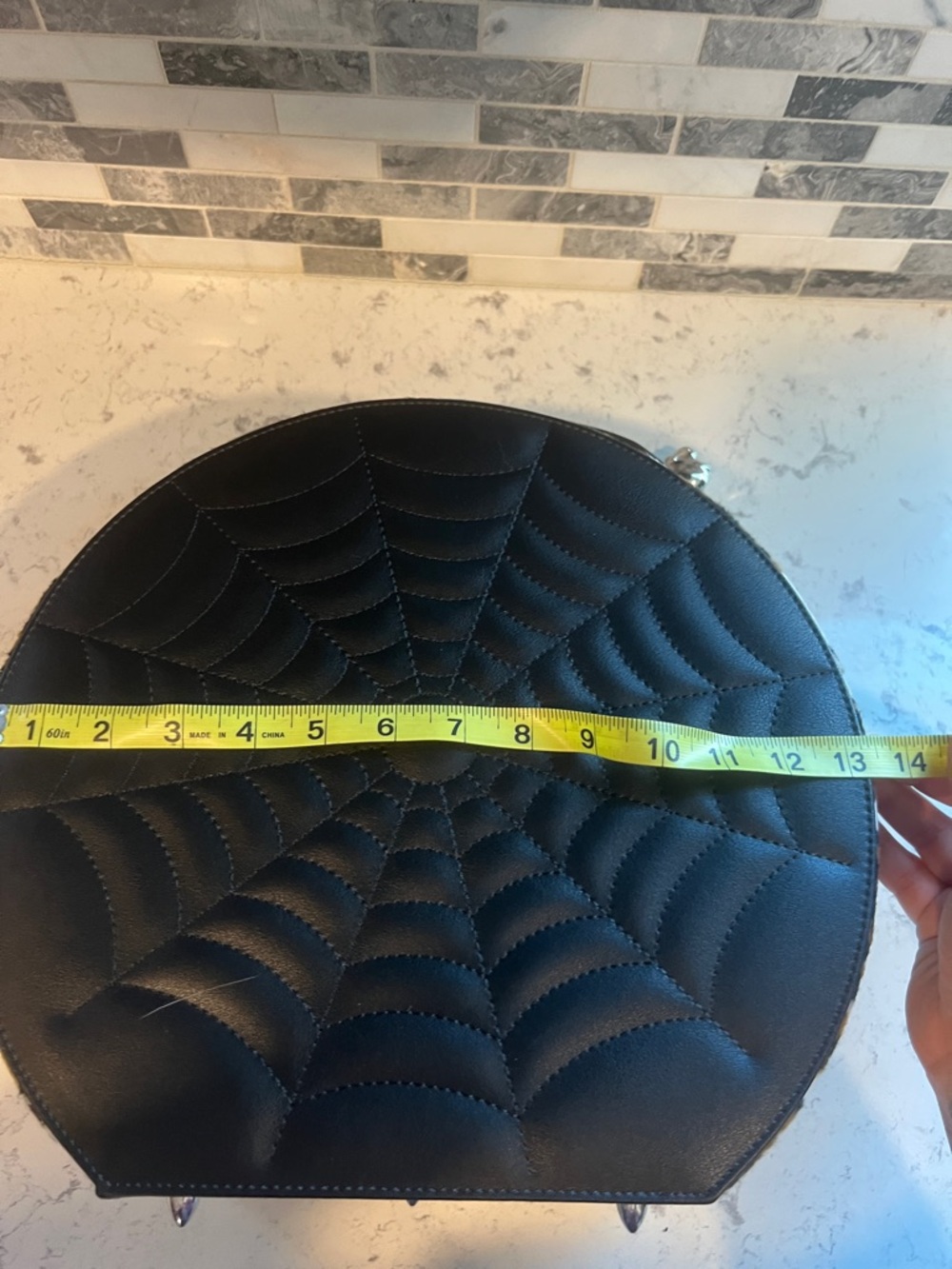 Lux de Ville Hat Box - Picture 9 of 11